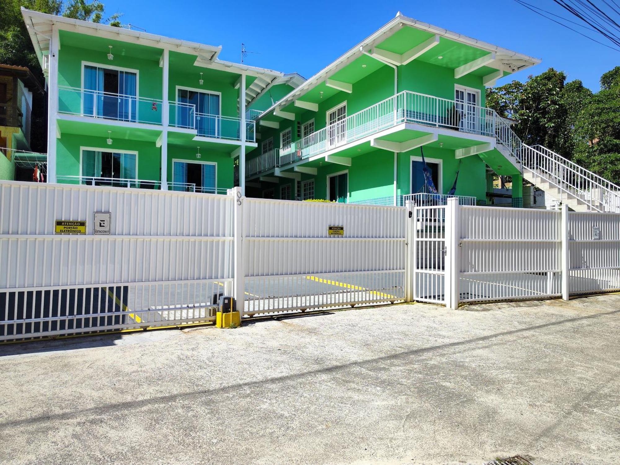 Residencial Apartment *